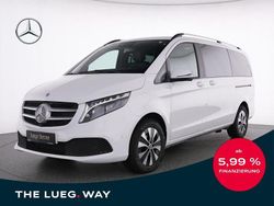 Weiß Gebraucht 2024 Mercedes V300 Van / Kleinbus | 74.185 € (Superpreis)