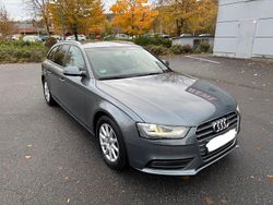 Grau Gebraucht 2012 Audi A4 Attraction Kombi | 8.600 € (Guter Preis)