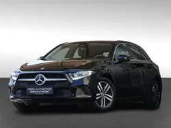 Schwarz Gebraucht 2022 Mercedes A250 Kleinwagen | 24.440 € (Superpreis)