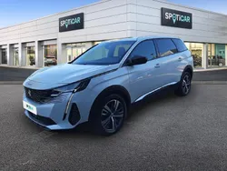 Weiß Gebraucht 2023 Peugeot 5008 Allure Van / Kleinbus | 28.560 € (Fairer Preis)