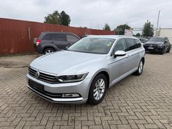 Silber Gebraucht 2017 VW Passat Comfortline Kombi | 8.999 € (Teuer)