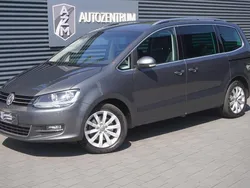 Indiumgrau metallic Gebraucht 2018 VW Sharan Highline Van / Kleinbus | 25.990 € (Fairer Preis)