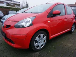 Rot Gebraucht 2008 Toyota Aygo Basis Kleinwagen | 2.799 € (Etwas zu teuer)