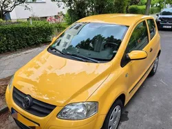 Gelb Gebraucht 2005 VW Fox Kleinwagen | 1.100 € (Guter Preis)