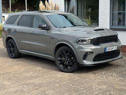 Grau Gebraucht 2020 Dodge Durango SUV | 34.900 € (Fairer Preis)