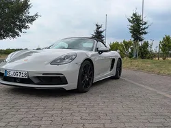 Grau Gebraucht 2023 Porsche 718 Boxster Cabrio | 96.000 € (Guter Preis)