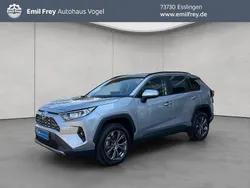 Silber Gebraucht 2024 Toyota RAV4 Hybrid SUV | 39.980 € (Fairer Preis)
