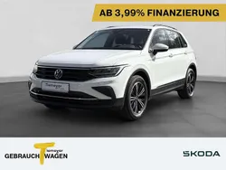 Weiß Gebraucht 2022 VW Tiguan Life SUV | 22.970 € (Superpreis)