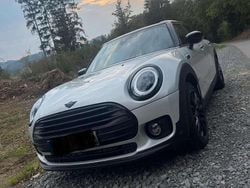 Weiß Gebraucht 2023 Mini Cooper Clubman Classic Kombi | 22.999 € (Superpreis)