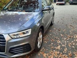 Grau Gebraucht 2016 Audi Q3 S-Line SUV | 16.500 € (Guter Preis)