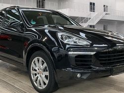 Schwarz Gebraucht 2017 Porsche Cayenne Platinum Edition SUV | 28.900 € (Fairer Preis)