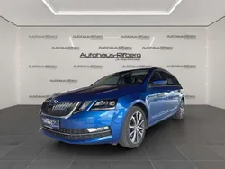 Raceblau metallic Gebraucht 2019 Skoda Octavia Premium Edition Kombi | 18.890 € (Etwas zu teuer)