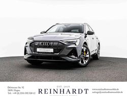 Daytonagrau perleffekt Gebraucht 2022 Audi e-tron S-Line SUV | 44.215 € (Etwas zu teuer)
