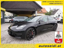 Schwarz Gebraucht 2020 Tesla Model 3 Performance Limousine | 24.900 € (Superpreis)