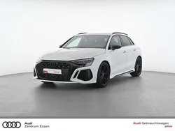 Gletscherweiß metallic Gebraucht 2024 Audi RS3 Sportback Ambiente Kleinwagen | 55.980 € (Superpreis)