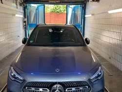 Grau Gebraucht 2022 Mercedes GLA200 AMG SUV | 36.700 € (Fairer Preis)