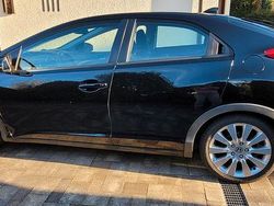 Schwarz Gebraucht 2012 Honda Civic Sport Limousine | 6.900 € (Guter Preis)