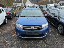 Blau Gebraucht 2014 Dacia Logan MCV Prestige Kombi | 7.690 € (Teuer)