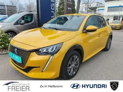 Gelb Gebraucht 2021 Peugeot e-208 Allure Kleinwagen | 14.990 € (Fairer Preis)