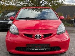 Rot Gebraucht 2006 Toyota Aygo Club Kleinwagen | 1.100 € (Superpreis)