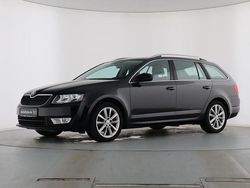 Schwarz Gebraucht 2013 Skoda Octavia Elegance Kombi | 10.889 € (Fairer Preis)