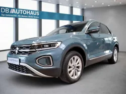 Blau Gebraucht 2022 VW T-Roc Style SUV | 28.130 € (Guter Preis)