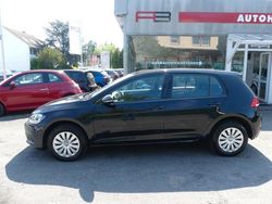 Schwarz Gebraucht 2018 VW Golf VII Trendline Limousine | 12.890 € (Fairer Preis)