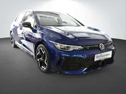 Lapiz blue metallic Gebraucht 2025 VW Golf VIII R Limousine | 34.990 € (Etwas zu teuer)