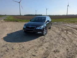 Schwarz Gebraucht 2011 Skoda Octavia Ambiente Kombi | 3.300 € (Superpreis)
