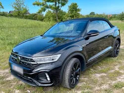 Schwarz Gebraucht 2024 VW T-Roc Cabriolet R-line Cabrio | 36.900 € (Fairer Preis)