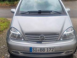 Silber Gebraucht 2001 Mercedes A210 Limousine | 1.900 €
