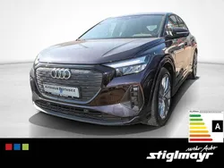 Violett Gebraucht 2022 Audi Q4 Sportback e-tron Sport SUV | 25.720 € (Superpreis)