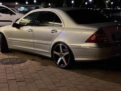 Silber Gebraucht 2006 Mercedes C230 Limousine | 4.899 € (Fairer Preis)