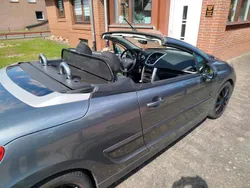 Grau Gebraucht 2009 Peugeot 207 CC Cabrio | 2.850 € (Fairer Preis)
