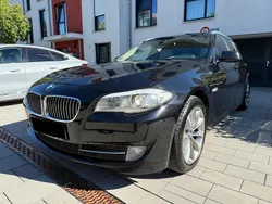 Schwarz Gebraucht 2011 BMW 530 Kombi | 12.200 € (Fairer Preis)