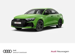 Grün Neu 2025 Audi RS3 Sport Kleinwagen | 55.480 €