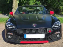 Schwarz Gebraucht 2017 Abarth 124 Spider Cabrio | 34.900 €