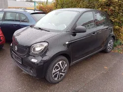 Schwarz Gebraucht 2016 Smart ForFour Passion Limousine | 4.999 € (Fairer Preis)