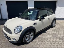 Weiß Gebraucht 2013 Mini Cooper D Kleinwagen | 7.350 € (Fairer Preis)