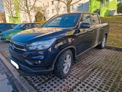 Blau Gebraucht 2020 Ssangyong (KGM) Musso SUV | 18.700 €