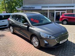 Grau Gebraucht 2019 Ford Focus Titanium Limousine | 14.950 € (Etwas zu teuer)