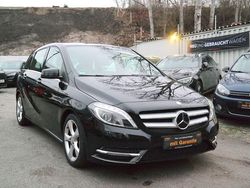 Schwarz Gebraucht 2014 Mercedes B180 Van / Kleinbus | 12.900 € (Fairer Preis)