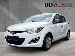Weiß Gebraucht 2014 Hyundai i20 Edition Kleinwagen | 6.590 € (Fairer Preis)