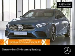 Blau Gebraucht 2022 Mercedes A250 AMG Limousine | 27.890 € (Fairer Preis)