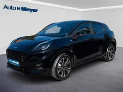 Schwarz (agate black) Gebraucht 2024 Ford Puma ST-Line Limousine | 21.990 € (Superpreis)