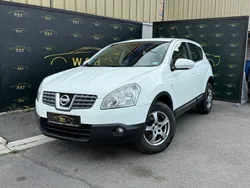 Weiß Gebraucht 2008 Nissan Qashqai Acenta SUV | 3.799 € (Etwas zu teuer)