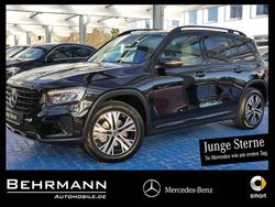 Metalliclack kosmosschwarz Gebraucht 2025 Mercedes GLB180 Progressive SUV | 46.880 €