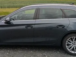 Grau Gebraucht 2021 Seat Leon XCELLENCE Limousine | 21.200 € (Etwas zu teuer)