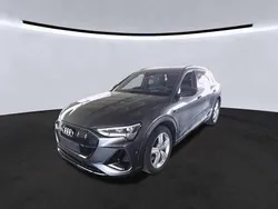 Daytonagrau perleffekt Gebraucht 2021 Audi e-tron S-Line SUV | 33.845 € (Fairer Preis)