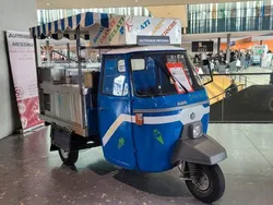 Blau Gebraucht 1984 Piaggio APE | 8.500 €